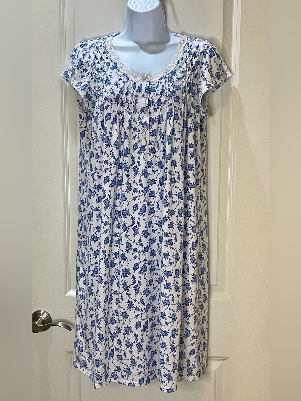 Miss Elaine Floral Cap Sleeve Nightgown Pintuck Lace S